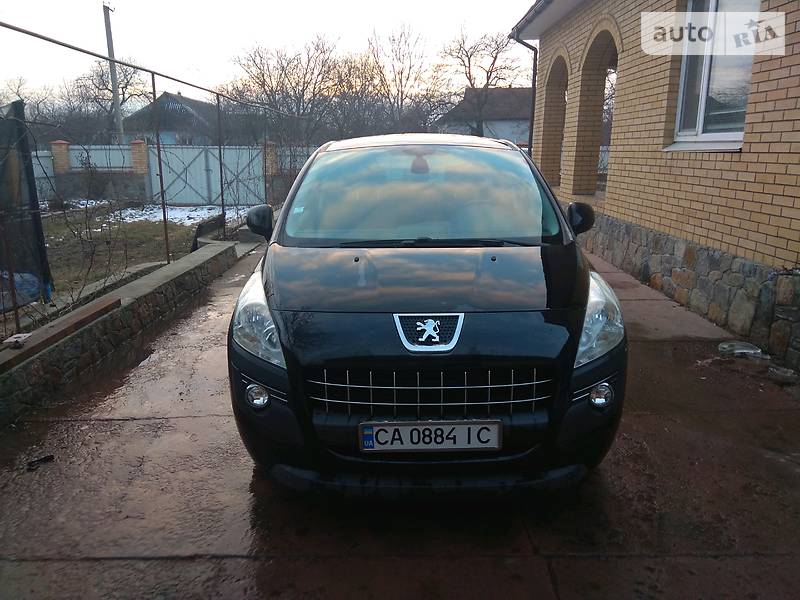 Внедорожник / Кроссовер Peugeot 3008 2010 в Умани