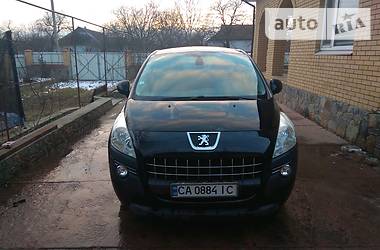 Внедорожник / Кроссовер Peugeot 3008 2010 в Умани