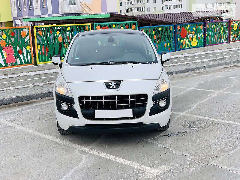 Позашляховик / Кросовер Peugeot 3008 2011 в Вінниці фото 2 Позашляховик / Кросовер Peugeot 3008 2011 в Вінниці