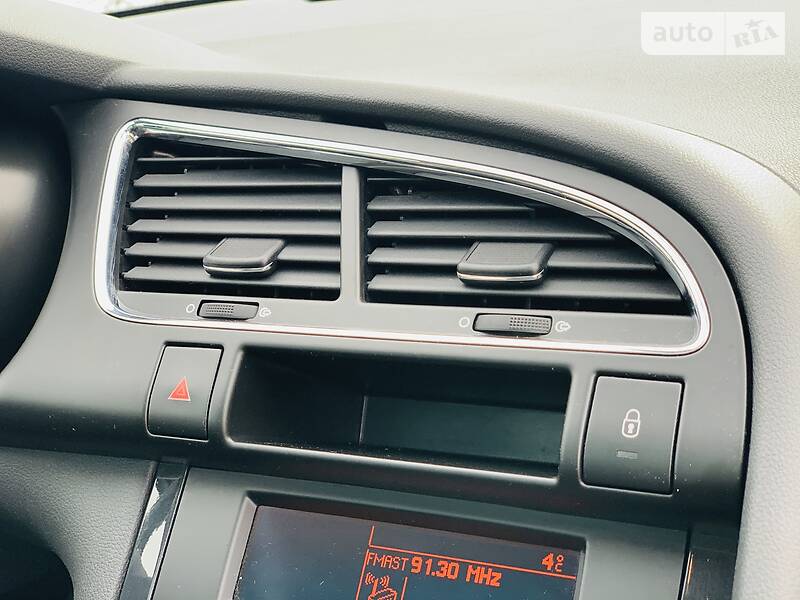 Позашляховик / Кросовер Peugeot 3008 2011 в Вінниці фото 57 Позашляховик / Кросовер Peugeot 3008 2011 в Вінниці