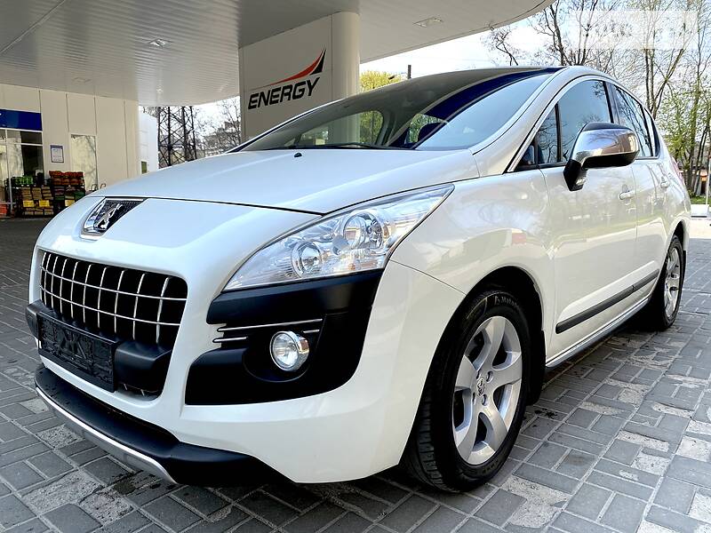 Внедорожник / Кроссовер Peugeot 3008 2010 в Днепре