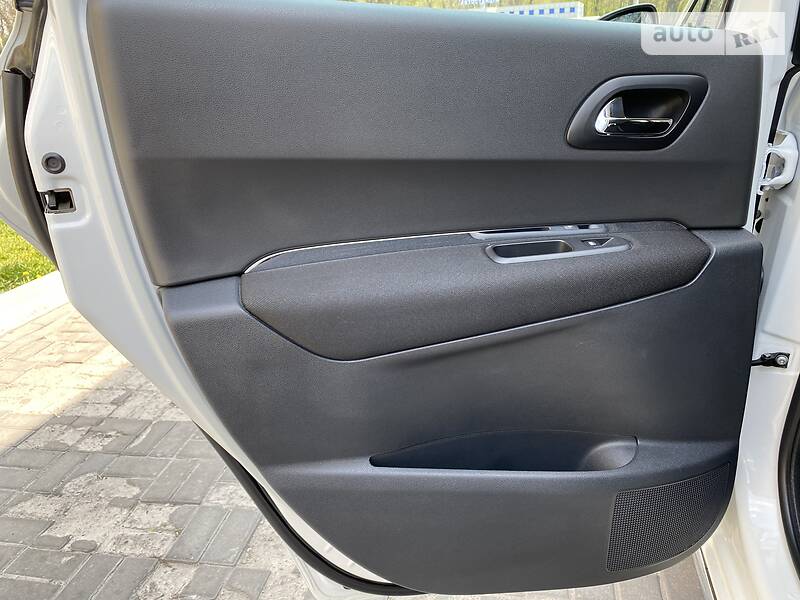 Внедорожник / Кроссовер Peugeot 3008 2010 в Днепре