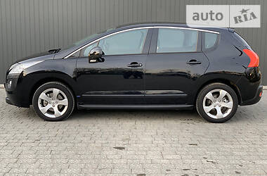 Позашляховик / Кросовер Peugeot 3008 2010 в 