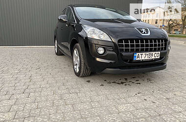 Позашляховик / Кросовер Peugeot 3008 2010 в 