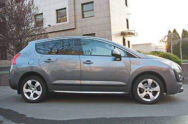 Внедорожник / Кроссовер Peugeot 3008 2012 в Одессе