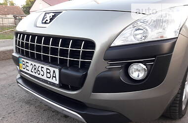 Позашляховик / Кросовер Peugeot 3008 2011 в Первомайську