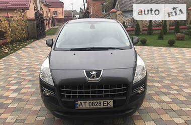 Универсал Peugeot 3008 2010 в Рогатине