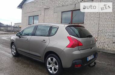 Внедорожник / Кроссовер Peugeot 3008 2010 в Бучаче