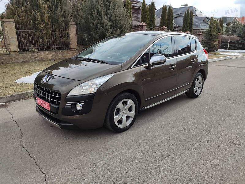 Внедорожник / Кроссовер Peugeot 3008 2012 в Ровно