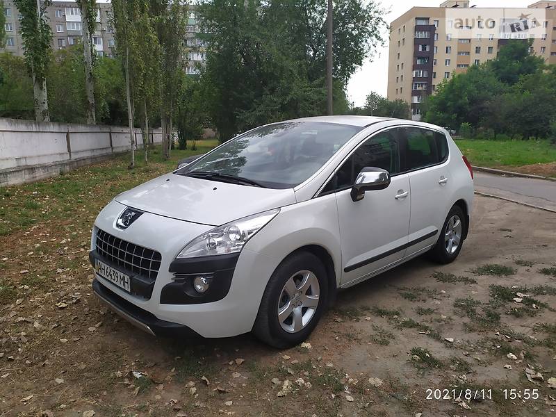 Минивэн Peugeot 3008 2011 в Днепре