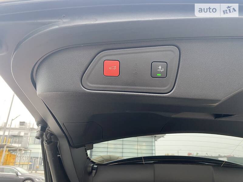 Універсал Peugeot 3008 2021 в Києві