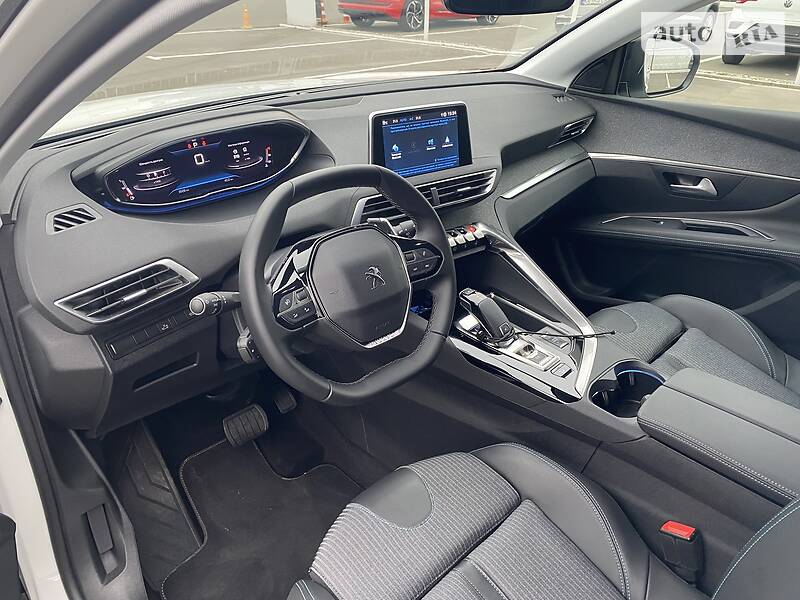 Універсал Peugeot 3008 2021 в Києві