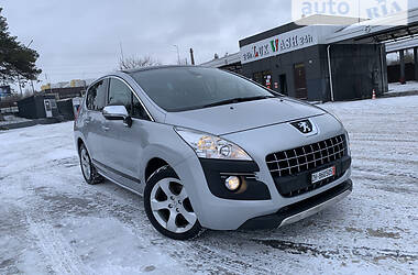 Peugeot 3008 2013