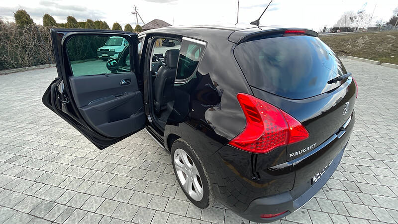 Внедорожник / Кроссовер Peugeot 3008 2010 в Стрые