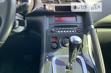 Позашляховик / Кросовер Peugeot 3008 2014 в Запоріжжі