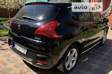 Хэтчбек Peugeot 3008 2011 в Хмельницком