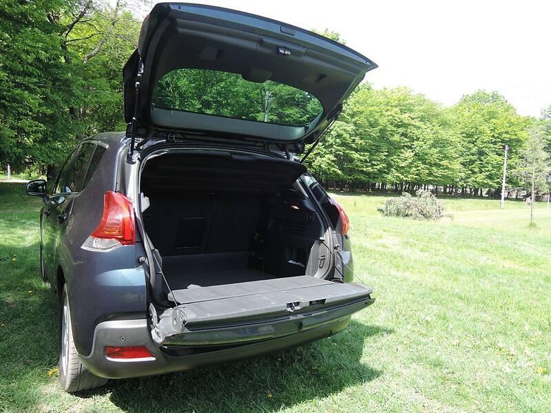 Універсал Peugeot 3008 2014 в Львові