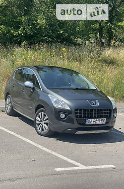 Хэтчбек Peugeot 3008 2010 в Кропивницком