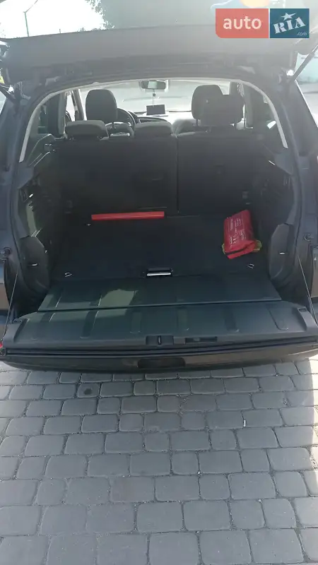 Peugeot 3008 2011