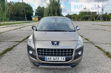 Позашляховик / Кросовер Peugeot 3008 2012 в Ладижині