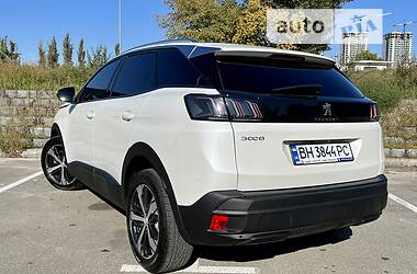 Универсал Peugeot 3008 2021 в 