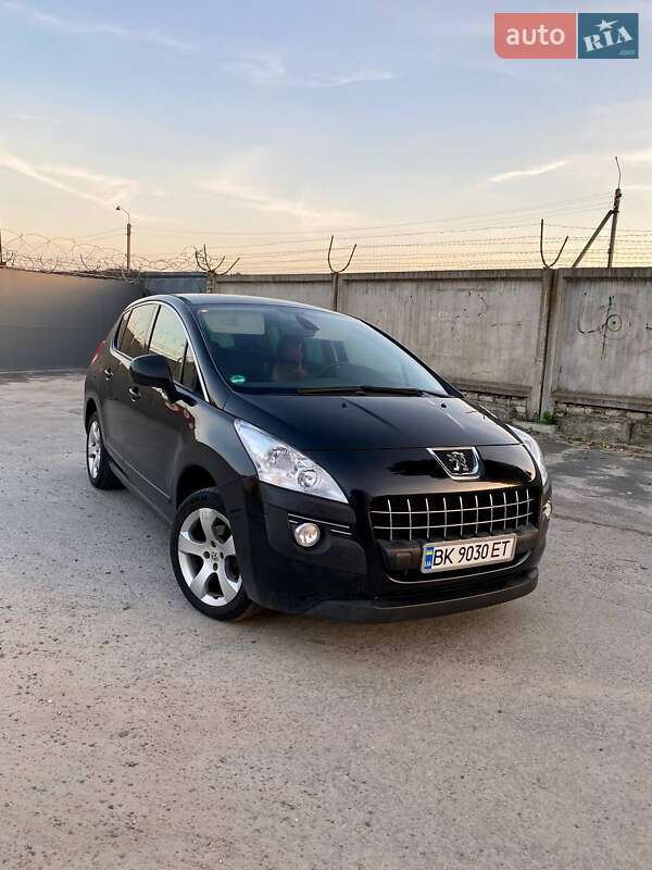 Peugeot 3008 2011