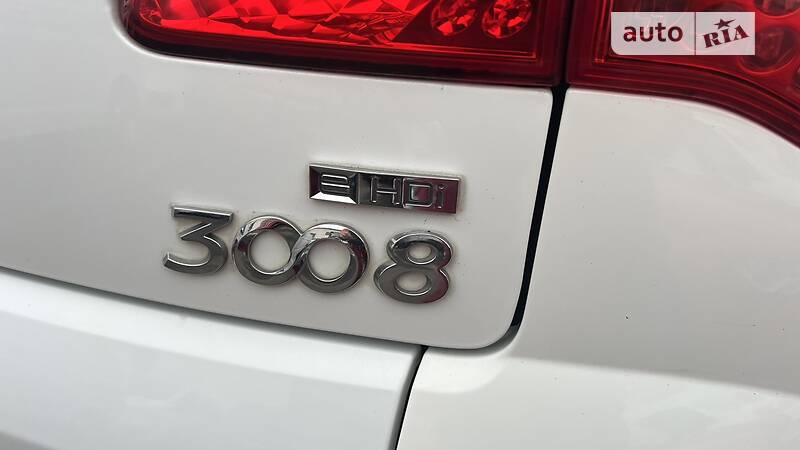 Універсал Peugeot 3008 2013 в Луцьку