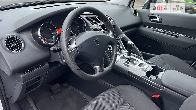 Універсал Peugeot 3008 2013 в Луцьку