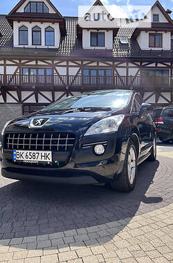 Позашляховик / Кросовер Peugeot 3008 2009 в Рівному