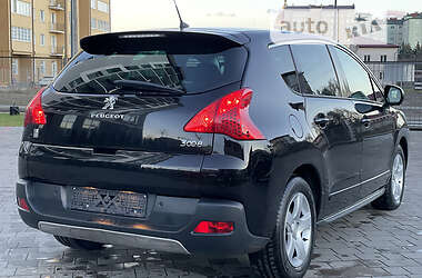 Внедорожник / Кроссовер Peugeot 3008 2013 в 
