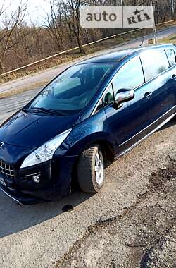 Внедорожник / Кроссовер Peugeot 3008 2010 в Галиче