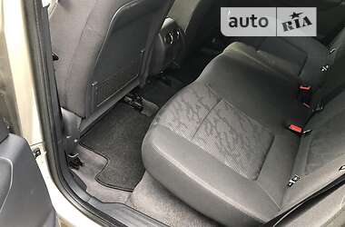 Мінівен Peugeot 3008 2012 в 