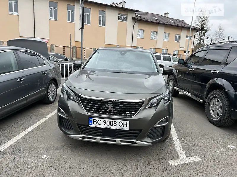 Цена и комплектации Peugeot 3008