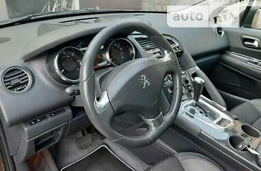 Внедорожник / Кроссовер Peugeot 3008 2013 в 