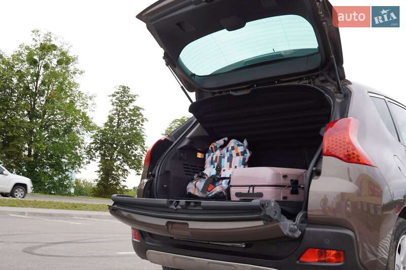 Позашляховик / Кросовер Peugeot 3008 2013 в Рівному