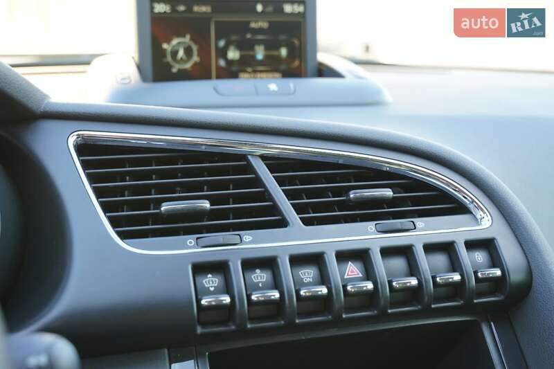 Позашляховик / Кросовер Peugeot 3008 2013 в Рівному