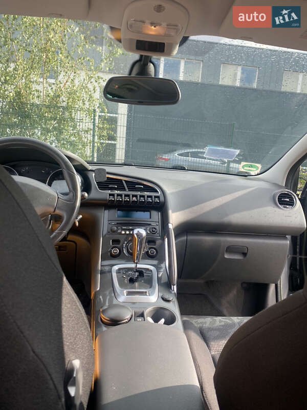 Позашляховик / Кросовер Peugeot 3008 2011 в Кагарлику