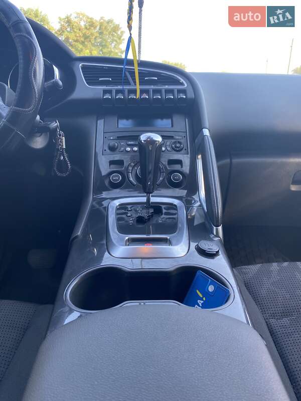 Внедорожник / Кроссовер Peugeot 3008 2012 в Кривом Роге