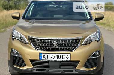 Позашляховик / Кросовер Peugeot 3008 2017 в 