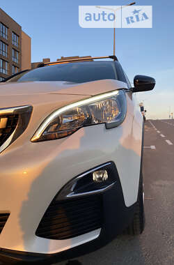 Внедорожник / Кроссовер Peugeot 3008 2017 в 