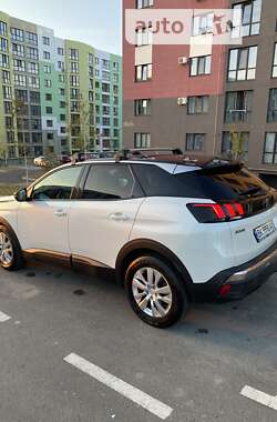 Внедорожник / Кроссовер Peugeot 3008 2017 в 