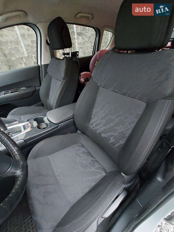 Внедорожник / Кроссовер Peugeot 3008 2009 в Львове фото 15 Внедорожник / Кроссовер Peugeot 3008 2009 в Львове