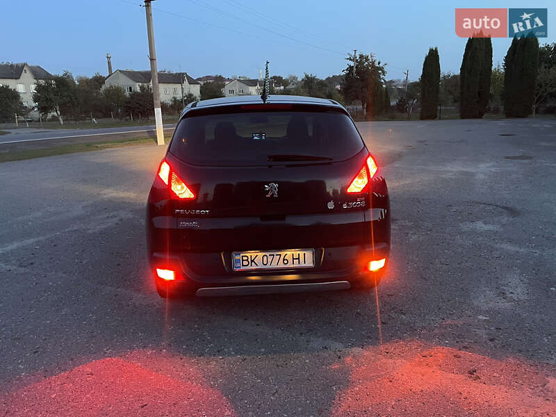 Позашляховик / Кросовер Peugeot 3008 2011 в Дубні