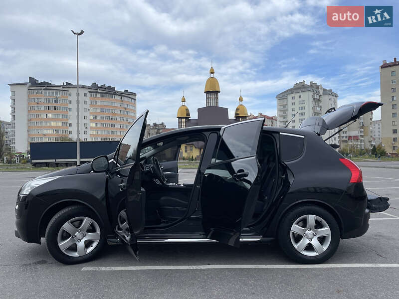 Позашляховик / Кросовер Peugeot 3008 2013 в Івано-Франківську