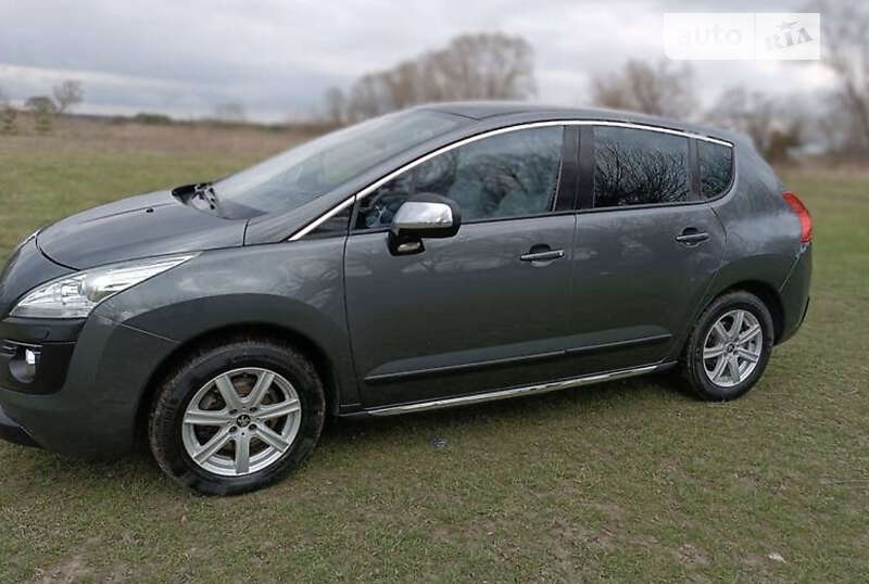 Внедорожник / Кроссовер Peugeot 3008 2010 в Мукачево