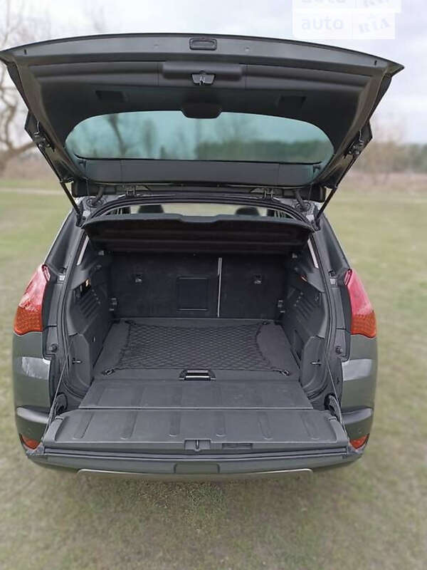 Внедорожник / Кроссовер Peugeot 3008 2010 в Мукачево