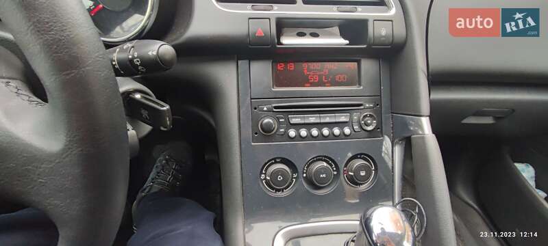 Позашляховик / Кросовер Peugeot 3008 2011 в Прилуках