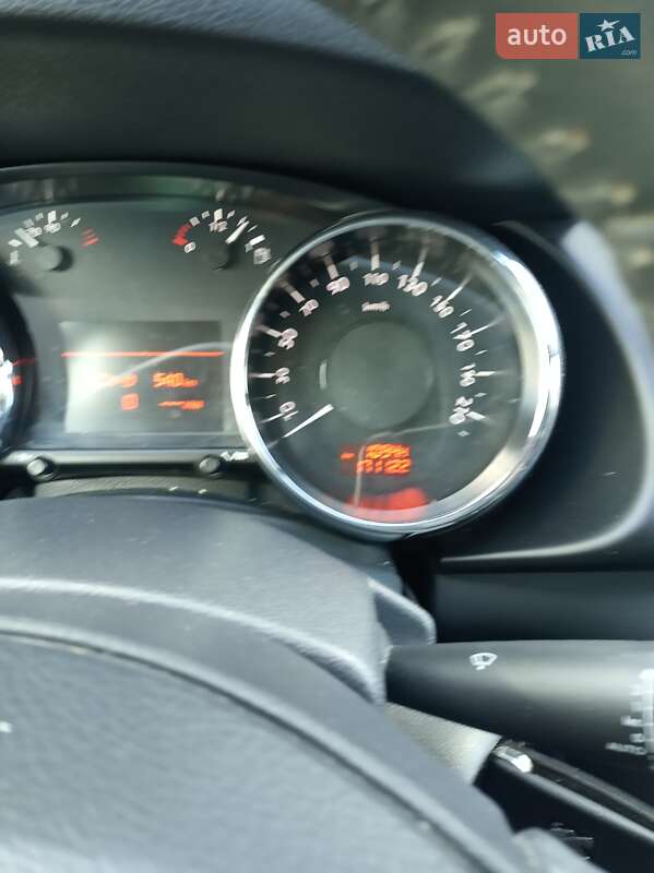 Внедорожник / Кроссовер Peugeot 3008 2013 в Самборе фото 37 Внедорожник / Кроссовер Peugeot 3008 2013 в Самборе