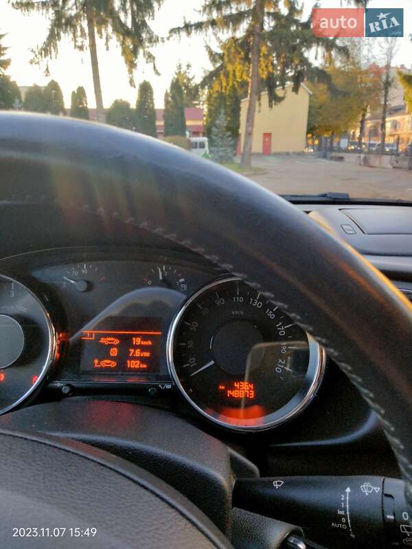 Позашляховик / Кросовер Peugeot 3008 2010 в Рівному