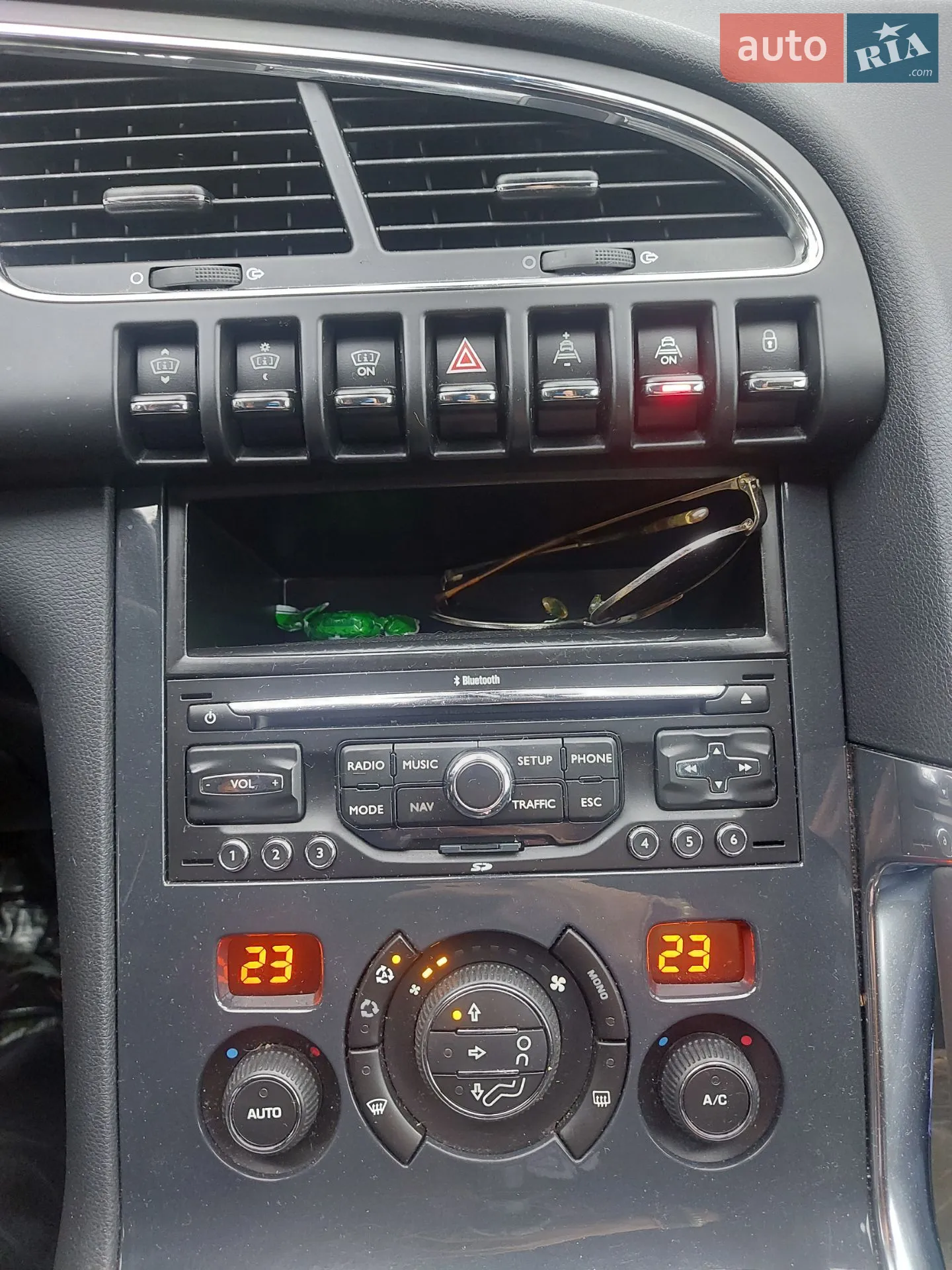 2010 Peugeot 3008 - мініатюра 12